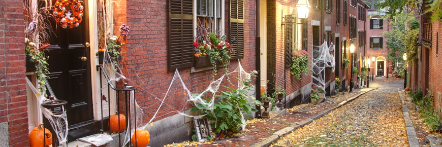 Get Into the Halloween Spirit with This Spooky-Scary Haunted House  Cover Photo