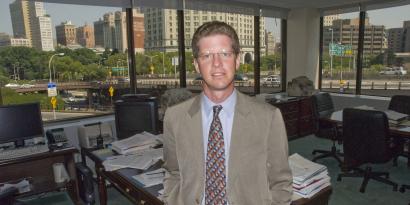 Obama Names Shaun Donovan to Head HUD