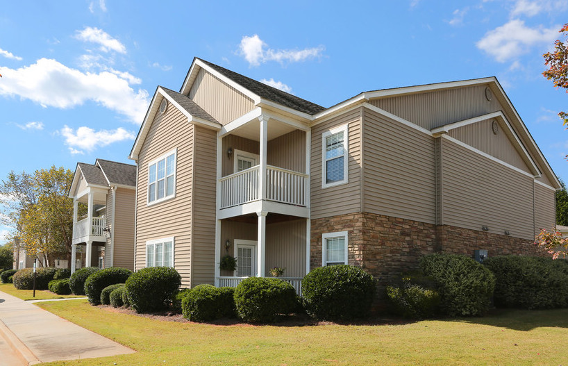 Carter Multifamily Completes $41.1 Million Acquisition of 224-Unit Adrian on Riverside Apartment Community in Macon, Georgia