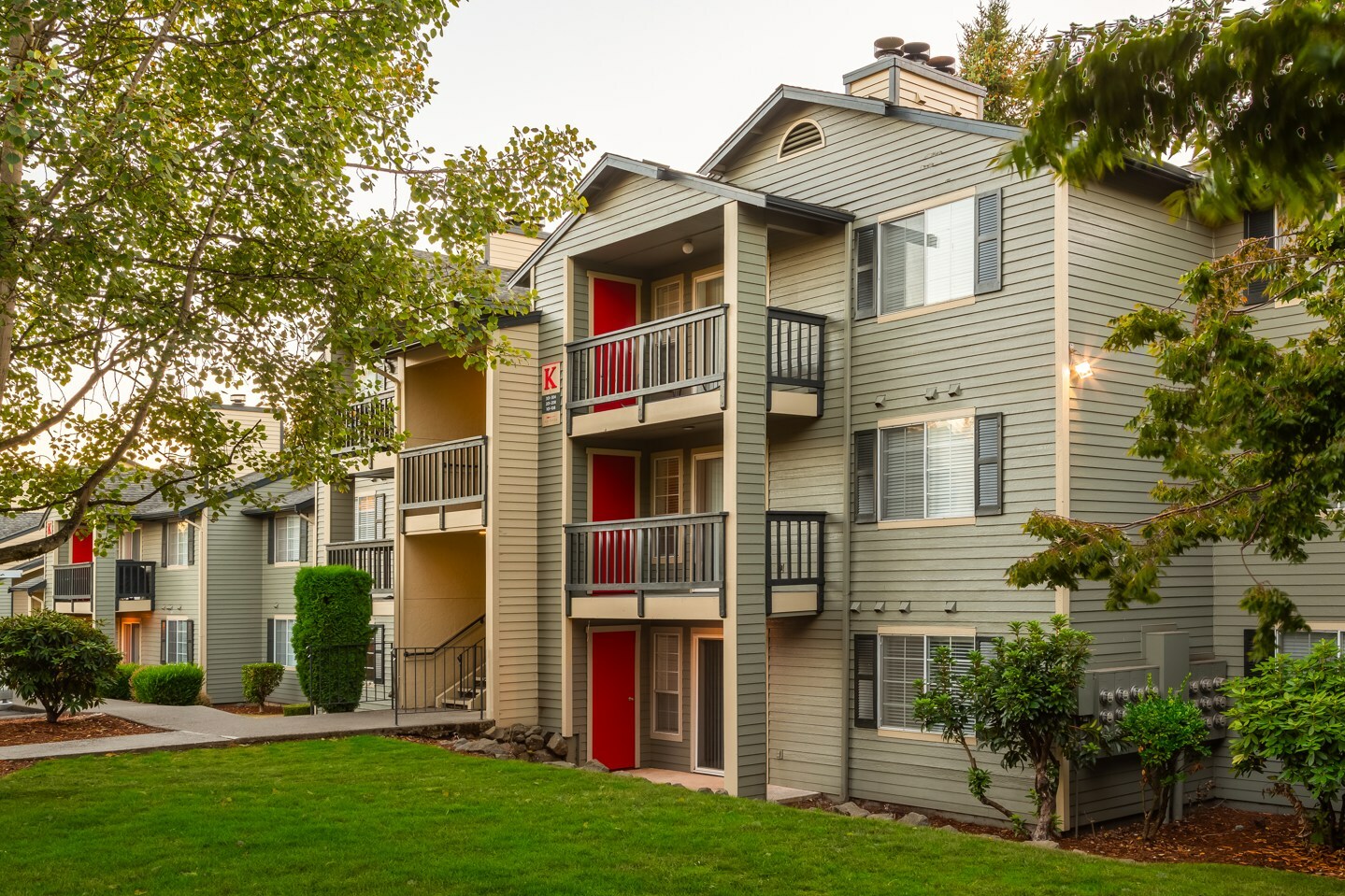 MG Properties Completes Acquisition of 192-Unit Artesia Apartment Community in Silver Lake Neighborhood of Everett for $61.6 Million