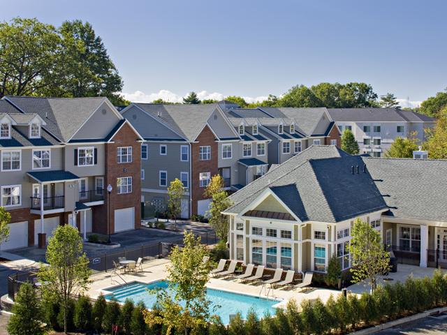 Harbor Group International Completes $306 Million Acquisition of 617-Unit Avalon Green Apartment Community in Elmsford, New York