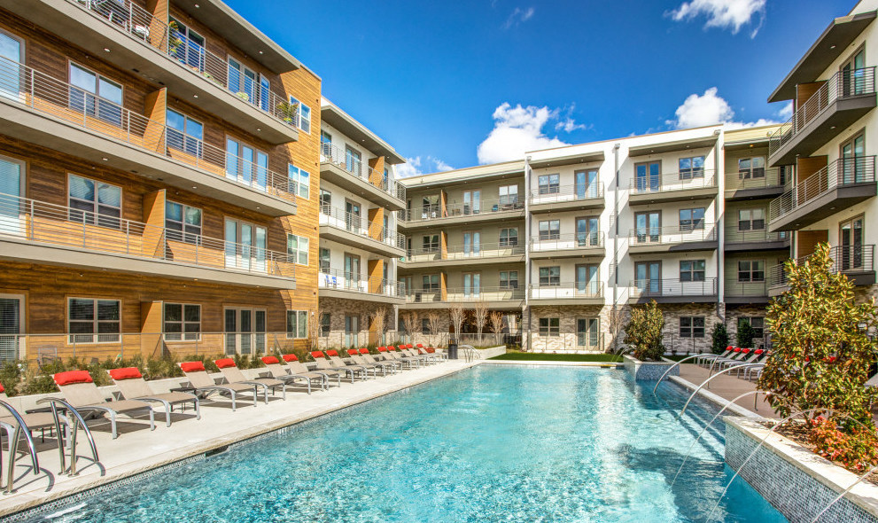 Nicholas SunTx RE Partners II Acquires 473-Unit Bellevue at The Bluffs Luxury Apartment Community in Central Dallas, Texas Market