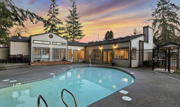 Freshwater Investments Expands Seattle Metro Area Footprint with Purchase of Bradford Park Apartments 