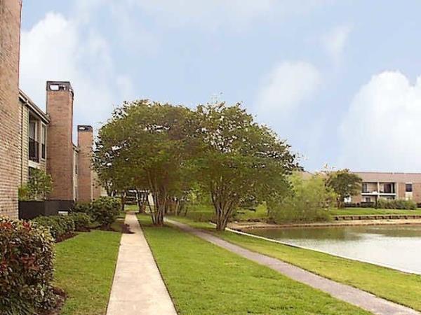 Keener Investments Acquires 272-Unit The Breakers Apartment Community in Texas City, Texas