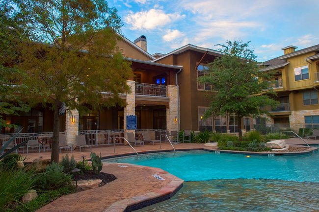 Bascom Group Continues Texas Acquisition Spree With Cantera at Towne Lake Apartments in Houston Master-Planned Community