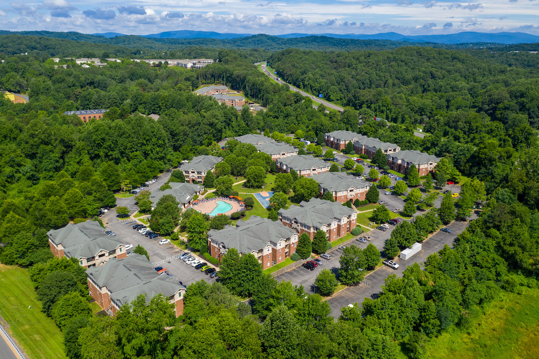 Bonaventure Multifamily Income Trust Acquires 144-Unit Cavalier Crossing Apartment Community in Charlottesville, Virginia