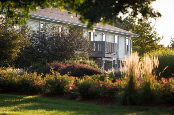 Emma Capital Solidifies Its Presence in Indianapolis with $38.5 Million Acquisition of 484-Unit Community