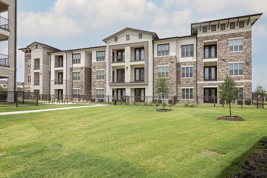 Sentinel Real Estate Acquires Newly Built 331-Unit Debbie Lane Flats Garden-Style Apartment Community in Dallas-Fort Worth Metroplex