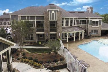 Summit MultiCapital Acquires 227-Unit Fountains at Mooresville Apartment Community in North Carolina