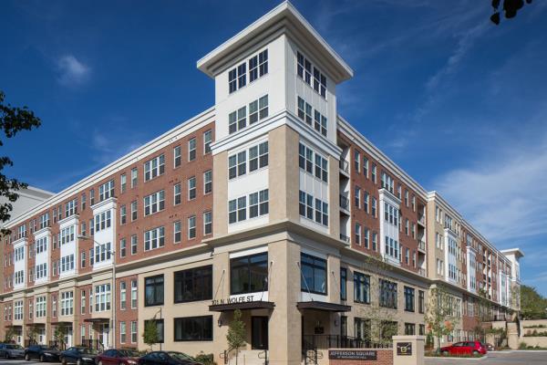 Lowe Enterprises Investors Acquires 304-Unit Jefferson Square at Washington Hill Apartments