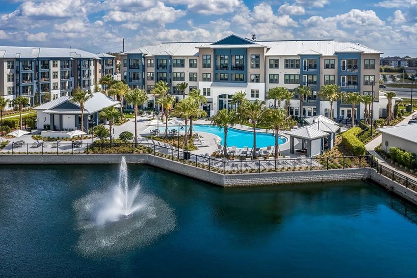 Venterra Realty Expands Florida Portfolio With Acquisition of 328-Unit Luma Headwaters Apartment Community in Thriving Orlando