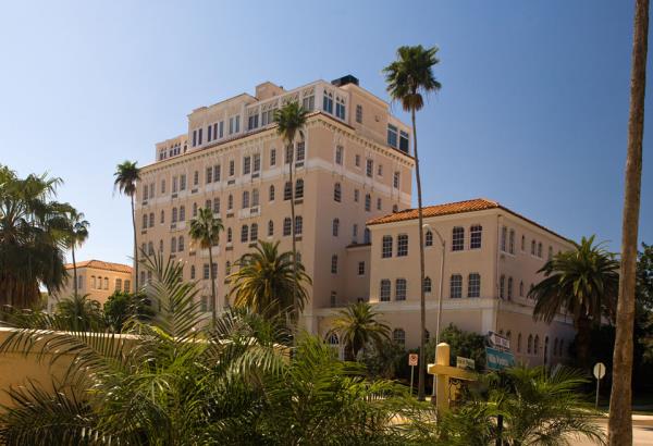 Iconic Mediterranean Revival Luxury Apartment Community Changes Hands in Tampa, Florida