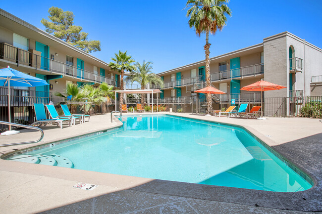 FCP and Avanti Residential Complete $65 Million Acquisition of 382-Unit Omnia on Thomas Apartment Community in Phoenix 