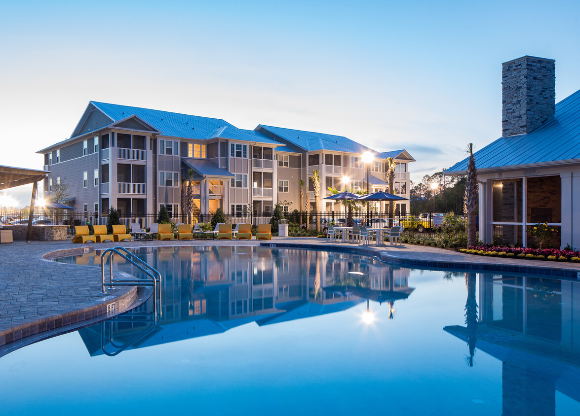 The St. Joe Company Completes Construction of The Second Phase of Pier Park Crossings Apartment Community in Northwest Florida