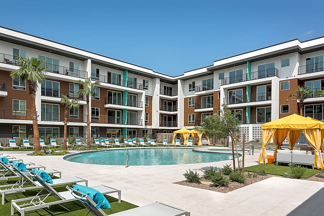 Institutional Property Advisors Announces $193.5 Million Sale of 356-Unit Luxury Apartment Community in Scottsdale, Arizona