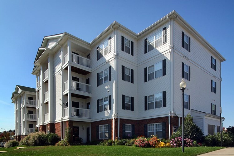 Capital Square 1031 Acquires 140-Unit SomerHill Farms Apartment Community with Value-Add Potential in Washington, D.C. Suburb