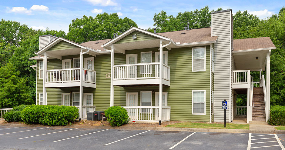 CREC Real Estate Acquires 264-Unit Somerset at The Crossings Apartment Community in Northeast Atlanta Market of Tucker, Georgia