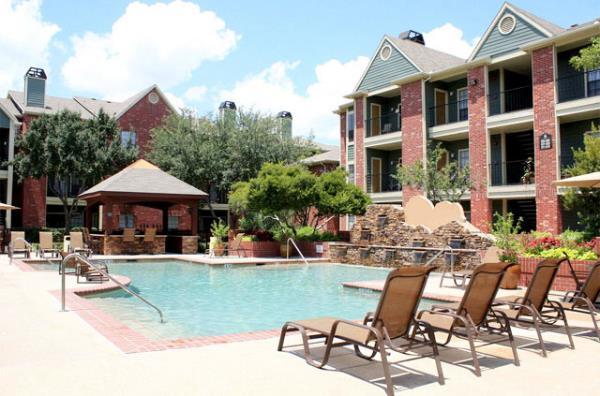 ClearWorth Capital Adds to Houston Portfolio with Acquisition of 260-Unit Steeplecrest Apartments