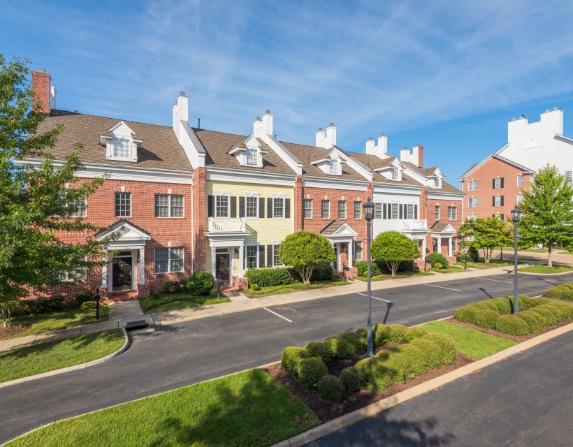 Capital Square Completes Acquisition of 207-Unit Sterling Manor Apartment Community in Historic Williamsburg, Virginia