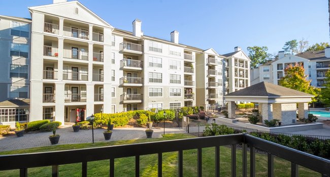 Providence Real Estate Acquires 269-Unit The Stratford Apartment Community in Atlanta’s Perimeter Center Submarket