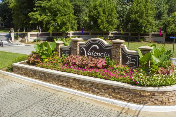 Emma Capital Acquires 508-Unit Valencia Park Apartments in Atlanta Submarket for $28.2 Million 