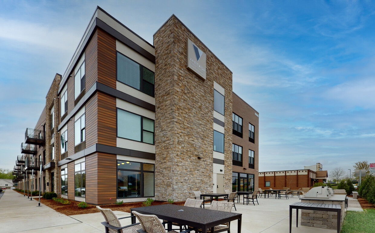 MZ Capital Partners Announces $24 Million Sale of 112-Unit The Vantage Naperville Apartment Community in Naperville, Illinois