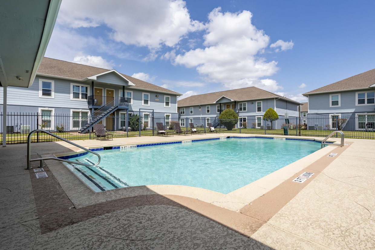 Three Pillars Capital Expands Portfolio with Acquisition of 308-Unit The Life at Beverly Palms Apartments in Houston Submarket