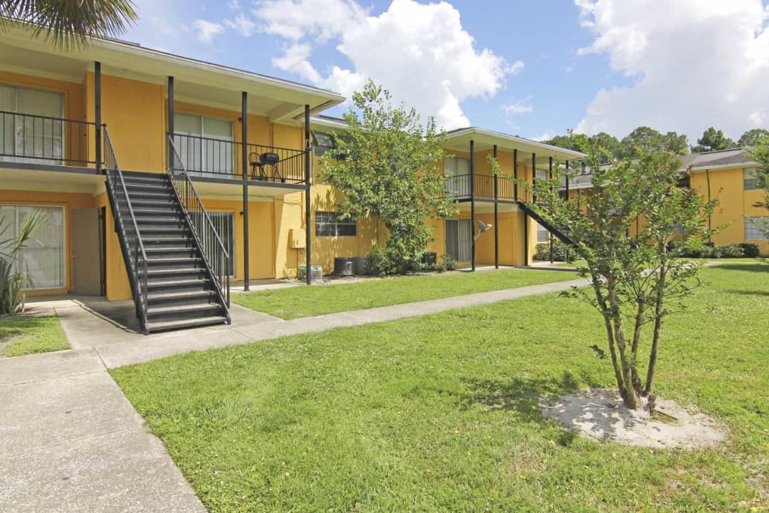 FCP and Springer Capital Complete $33.25 Million Acquisition of 404-Unit Water's Edge Apartment Community in Jacksonville