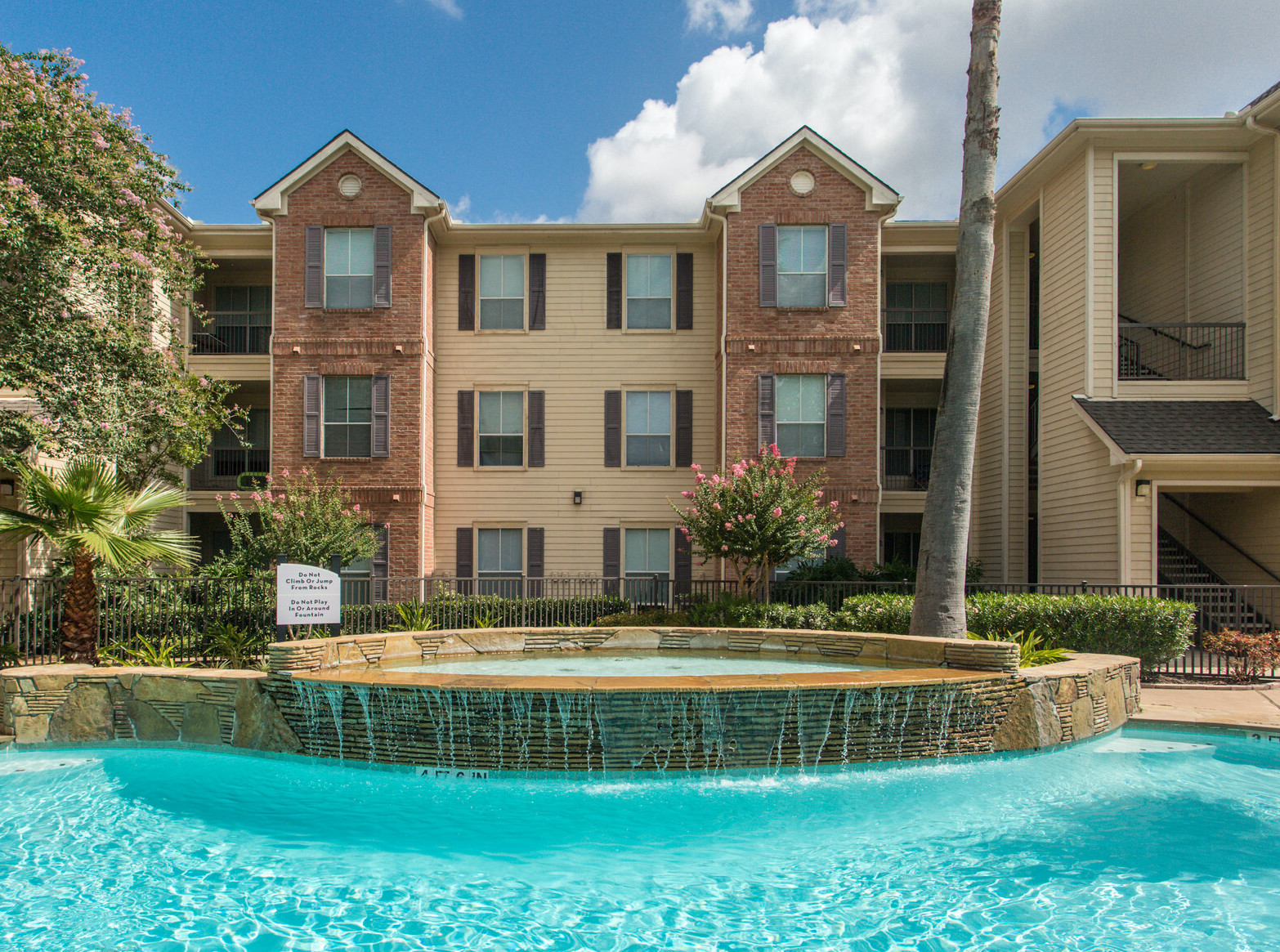 The Bascom Group Continues to Expand Its Houston Footprint With Acquisition of 150-Unit Windwater at Windmill Lakes Apartments