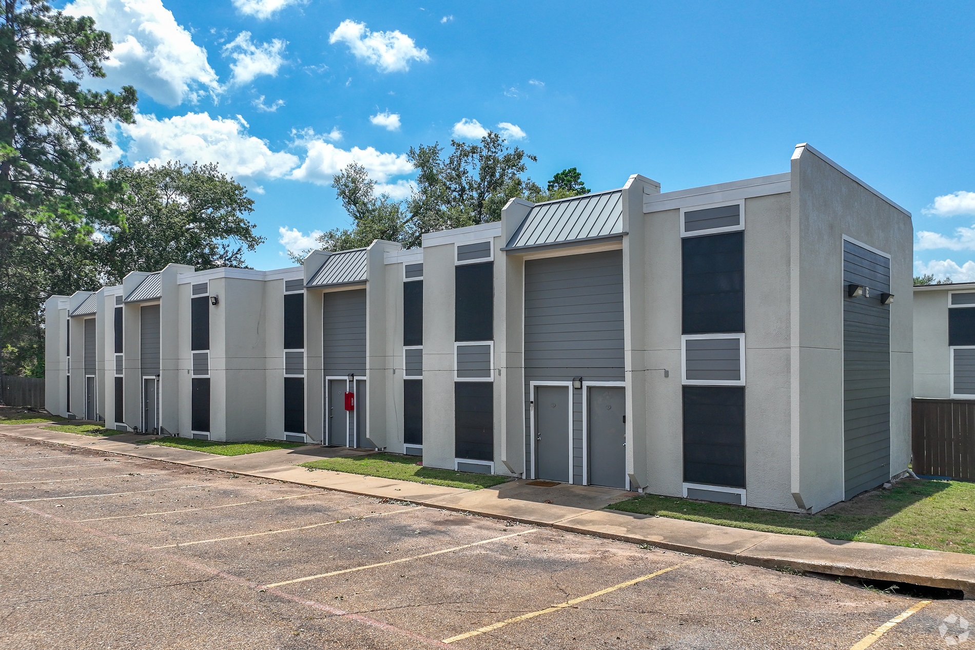 Building Exterior of North Star Apartments Homes