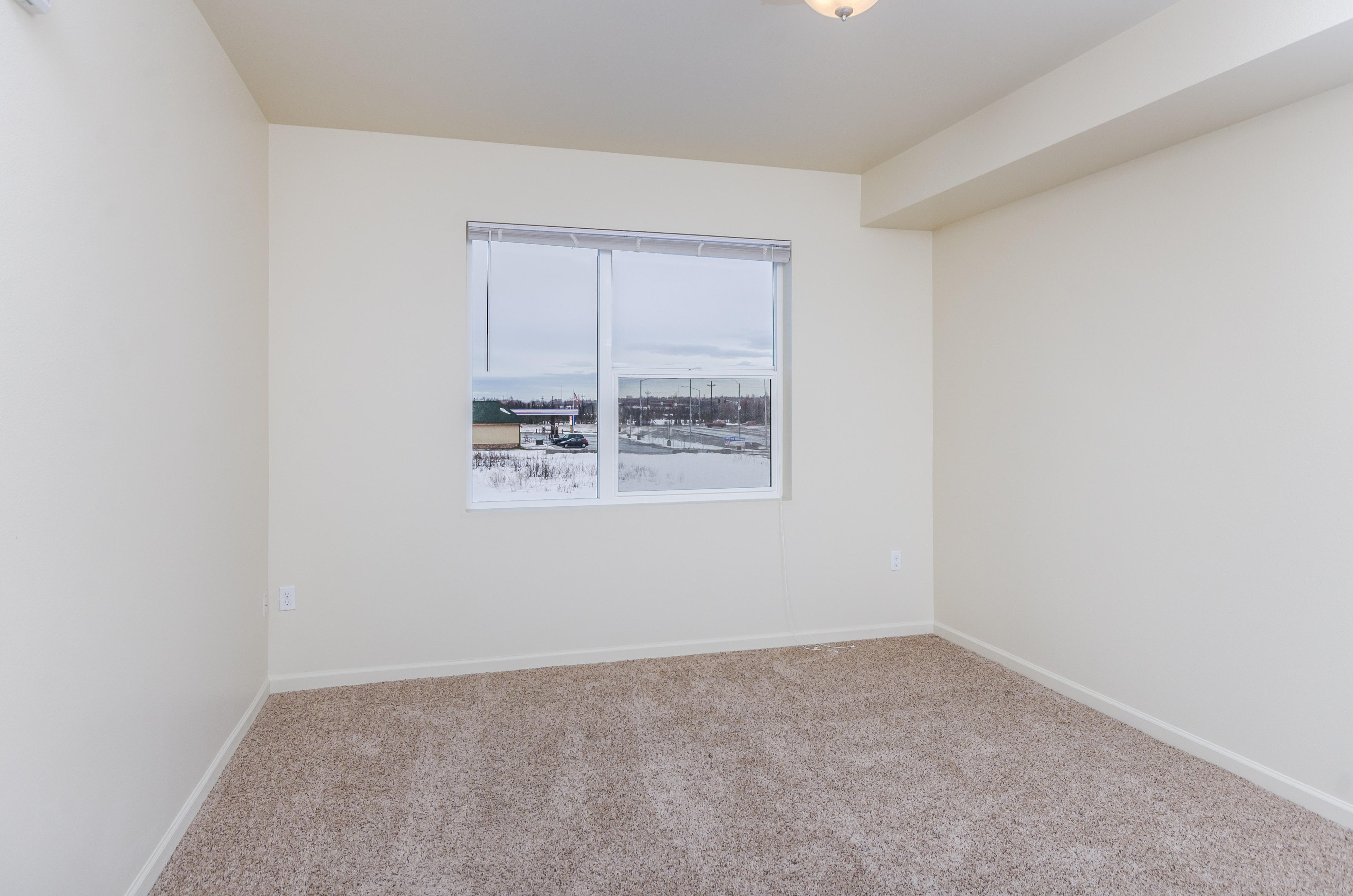 2BR Bedroom with Carpet Flooring in The Residences at Northwood