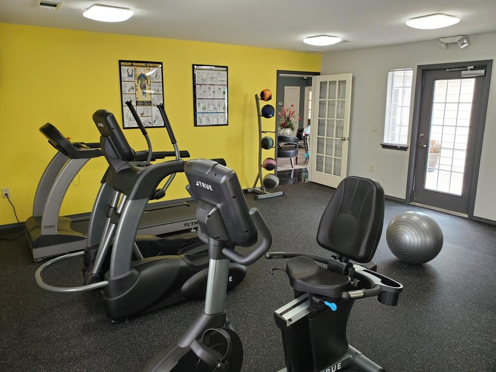 State-of-The-Art Fitness Center at the Oakmont Apartment Homes