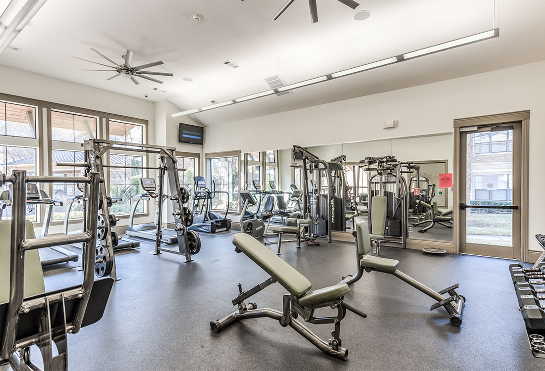 Fitness Center at Preserve at Old Dowlen Apartments in Beaumont, TX