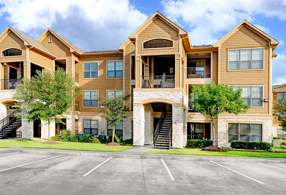 Effortless Parking at Preserve at Old Dowlen Apartments in Beaumont, TX