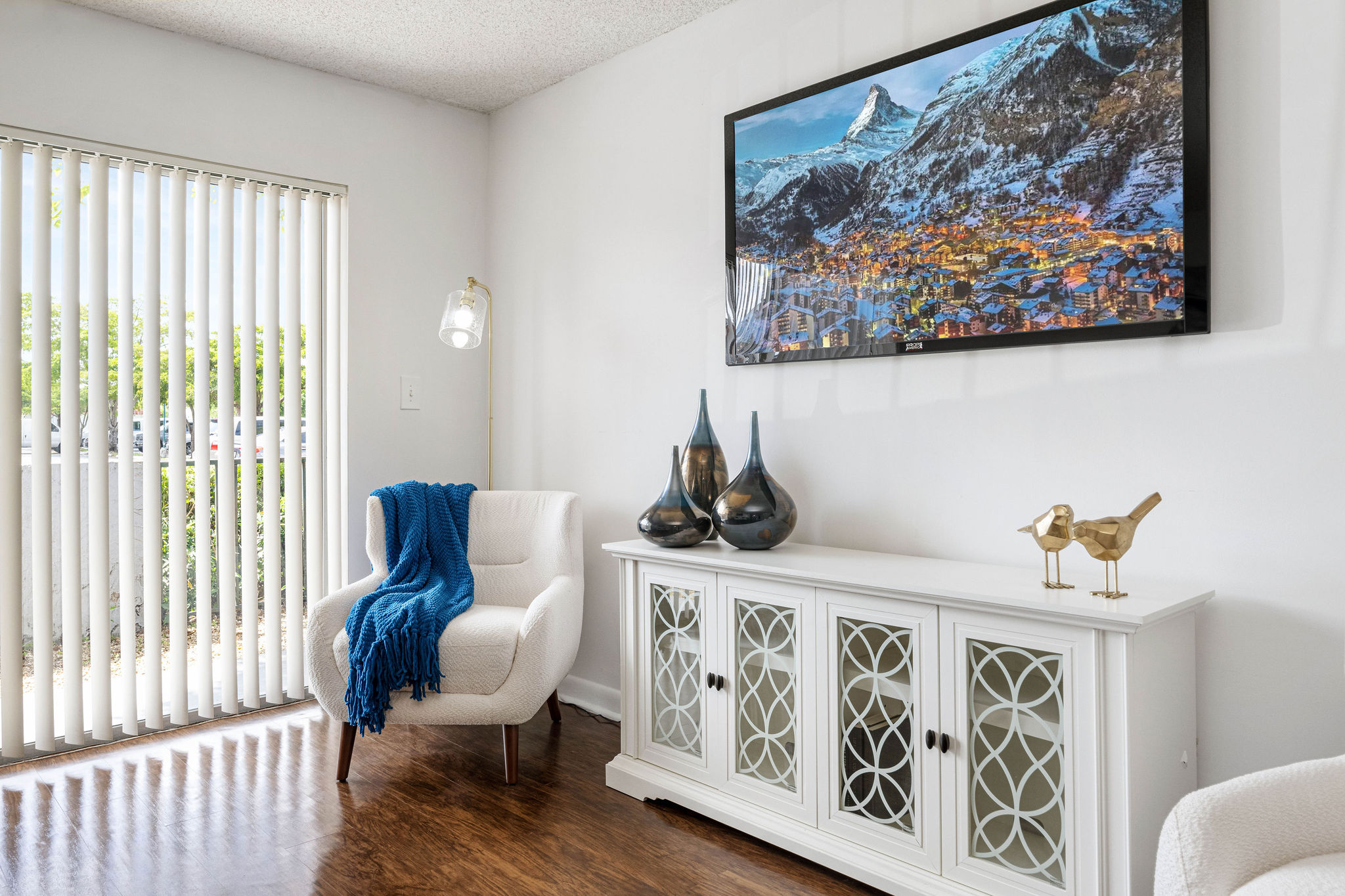 Contemporary bedroom Interior