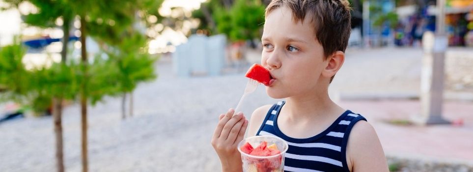 Want to Help Your Child Eat Healthier? Here Are 3 Good Ways to Do Just That! Cover Photo