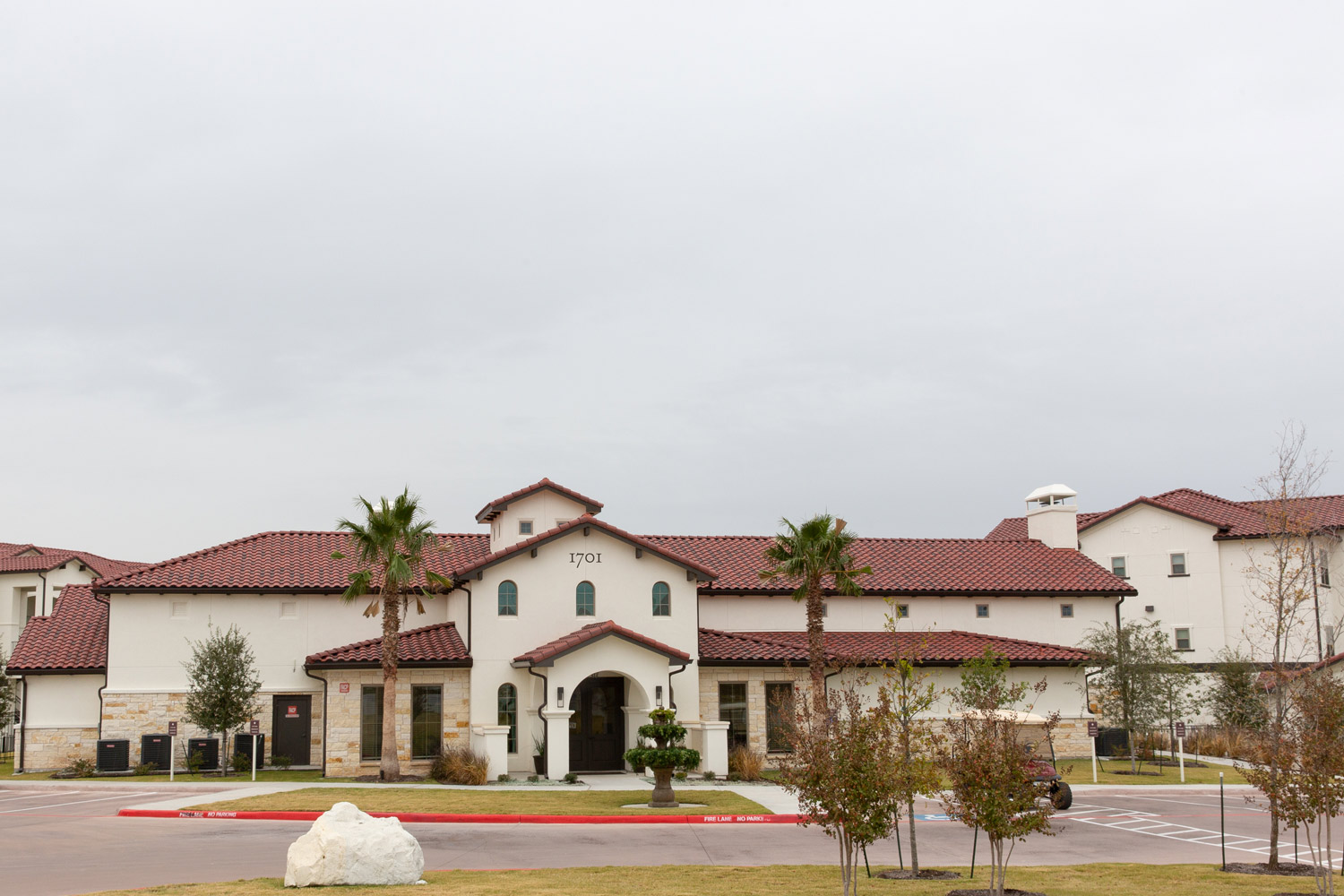 Luxury Apartments at Oxford at Santa Clara Apartments in Pflugerville, Texas
