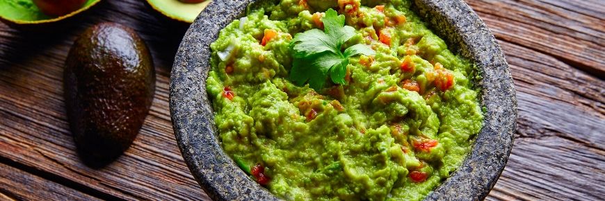 6 Good Reasons to Add More Avocados to Your Diet Cover Photo