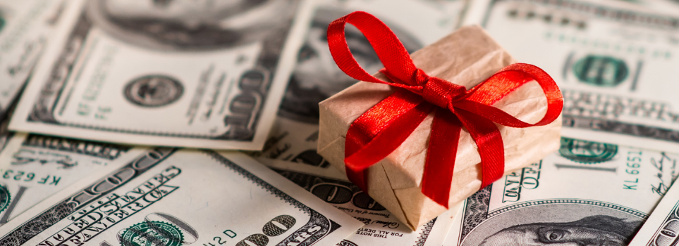 4 Unexpected and Fun Ways to Give the Gift of Cash This Holiday Season Cover Photo