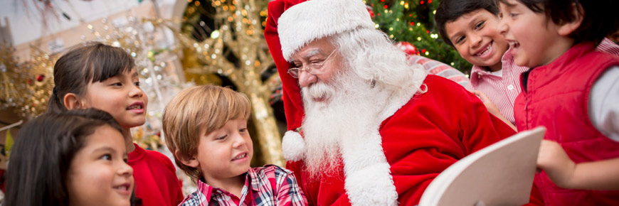 Get Your Yearly Santa Pictures This Weekend  Cover Photo