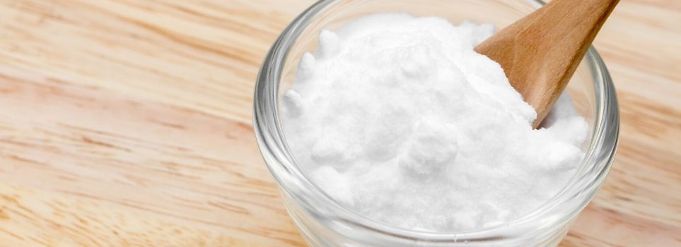 5 Things That You Should Never Clean with Baking Soda Cover Photo