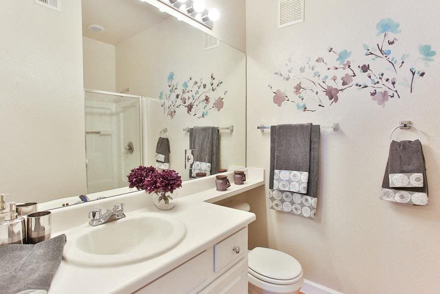 Bathroom at Palazzo Townhomes in Phoenix, AZ