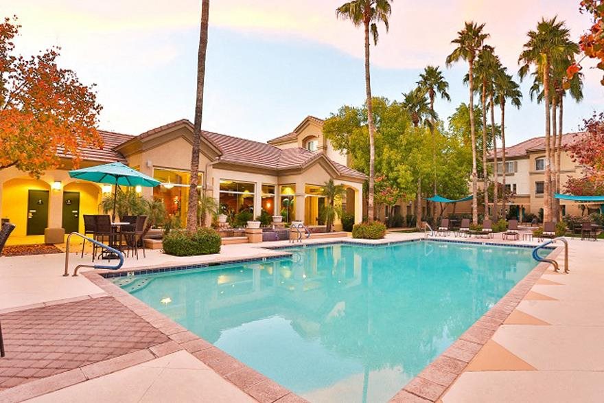 Pool Area at Palazzo Townhomes in Phoenix, AZ