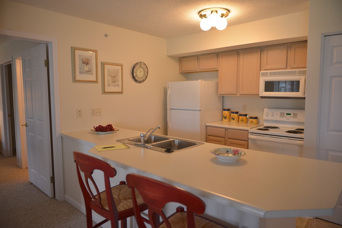 Fully Equipped Kitchen at Parklands of Chili Luxury Apartments in Churchville, New York