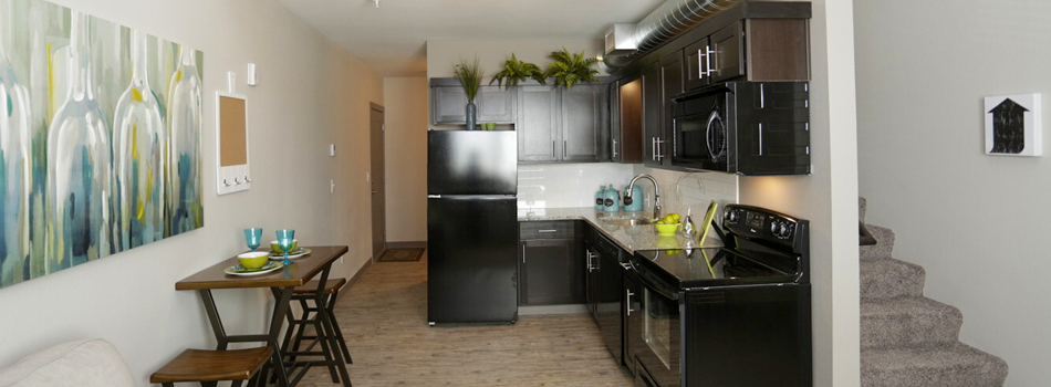 Kitchen and Dining Area at Pinnacle Lofts