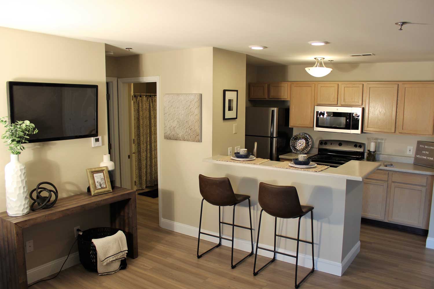 In-Kitchen Dining Area at Polo Downs Apartments in Fenton, MO