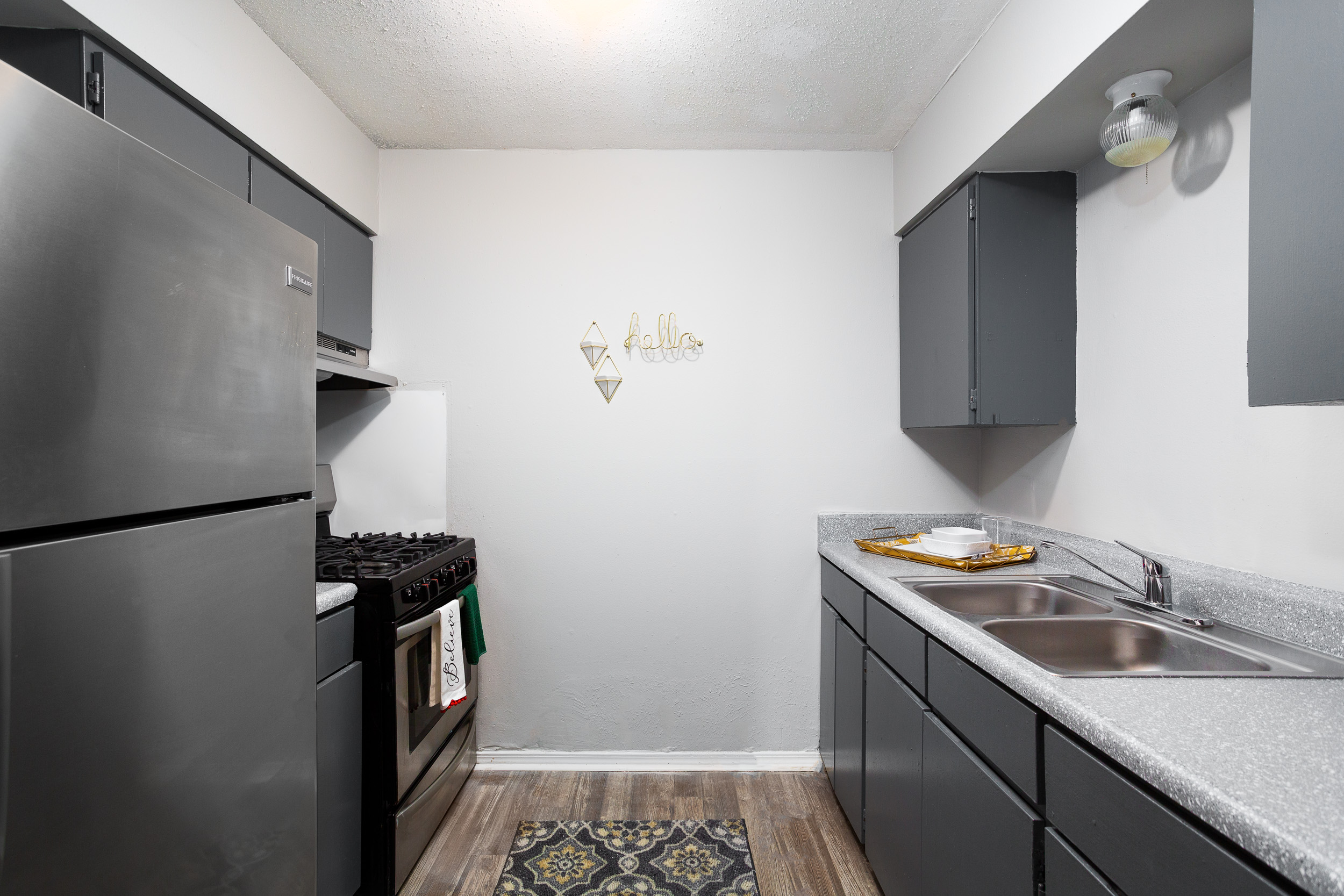 Black Kitchen Appliances at Presidio Flats Apartments in San Antonio, TX