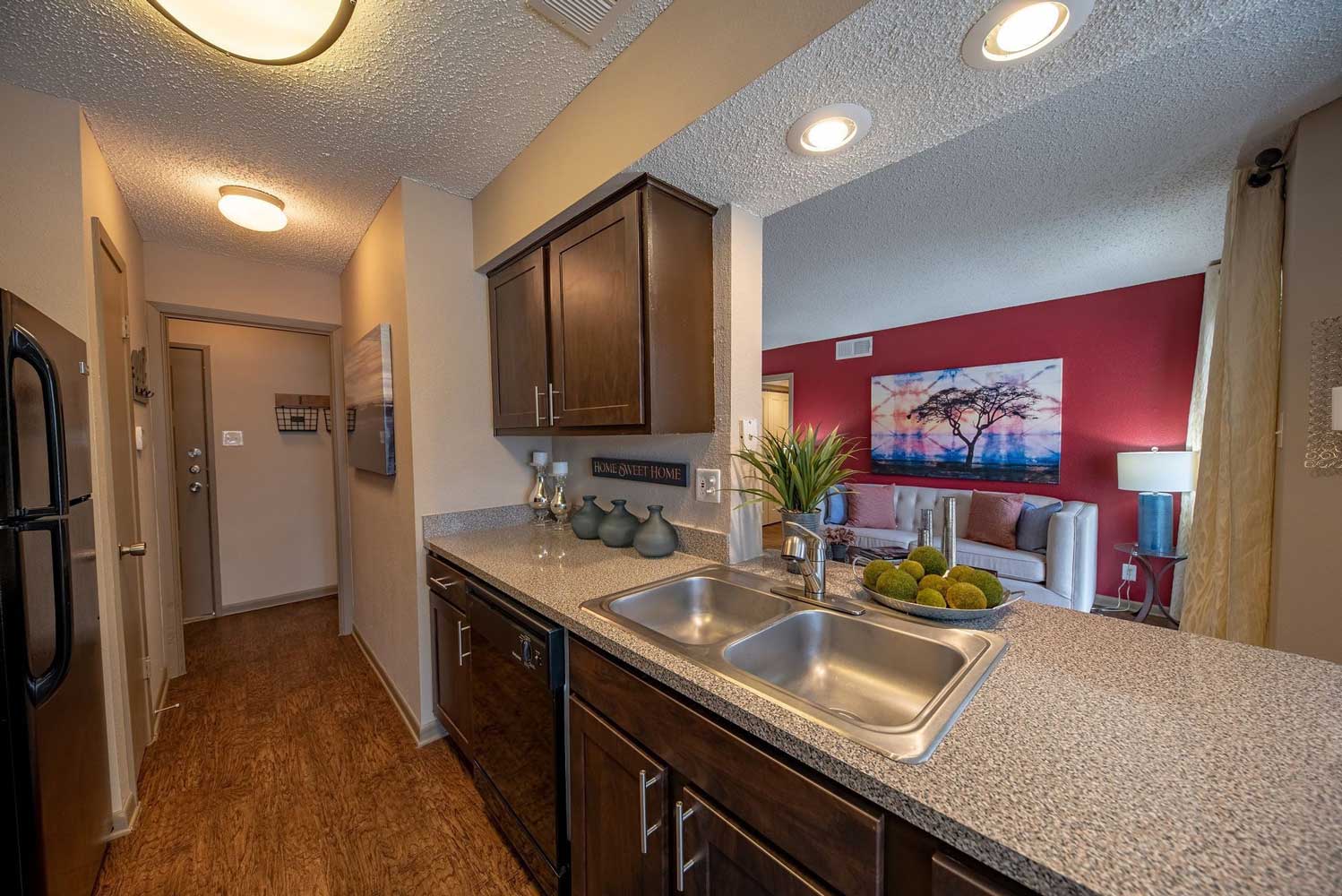 Expansive Countertops at Ridgeview Place Apartments in Irving, TX