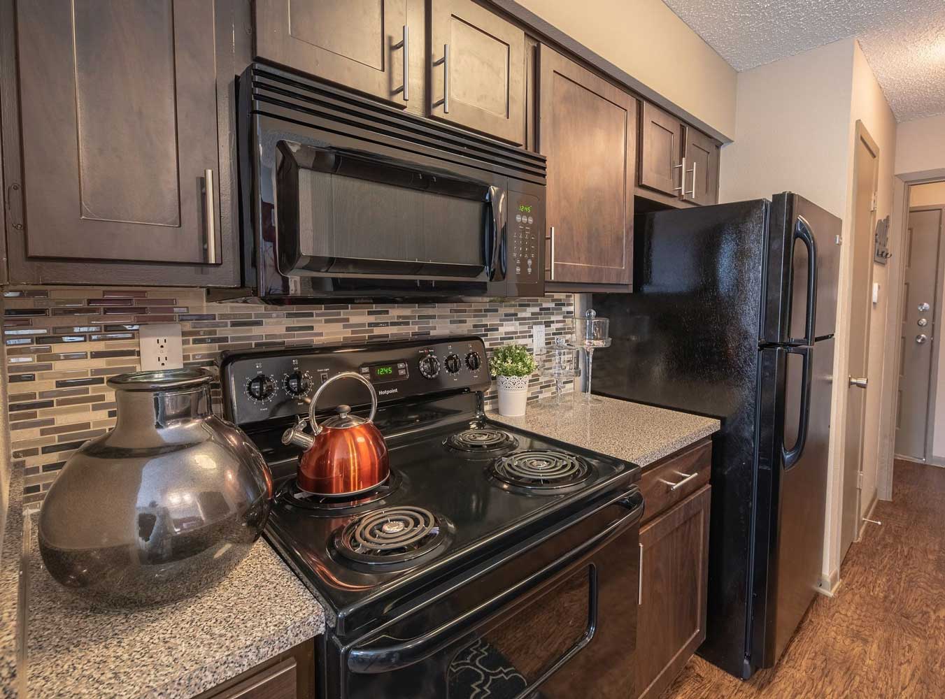 Electric Stovetop Range at Ridgeview Place Apartments in Irving, TX