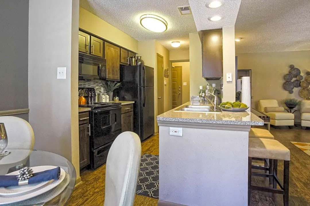 Beautiful Chef’s Kitchen at Ridgeview Place Apartments in Irving, TX